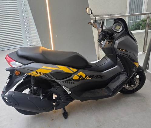 YAMAHA NMAX CONNECTED 160 SE ABS 